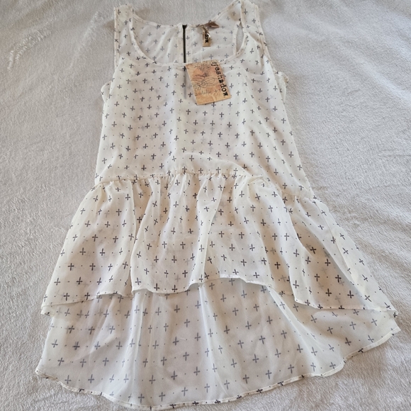 Eyeshadow Tops - Eyeshadow NWT Small White Flowing Y2K Whimsy SHEER TANK Cross Pattern Fairycore